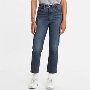 Levi's Premium Women's Wedgie Straight Fit Jeans, Salsa Roll, Size 28 X 28